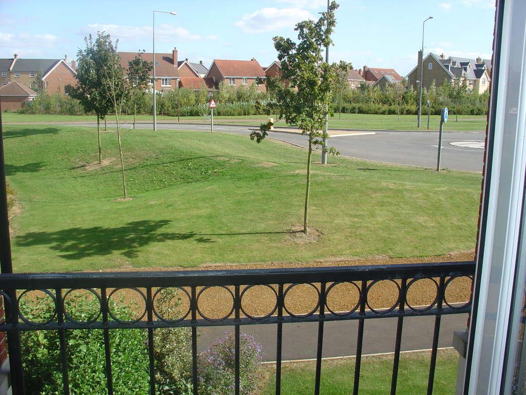 Harlow Crescent, Oxley Park, Milton Keynes